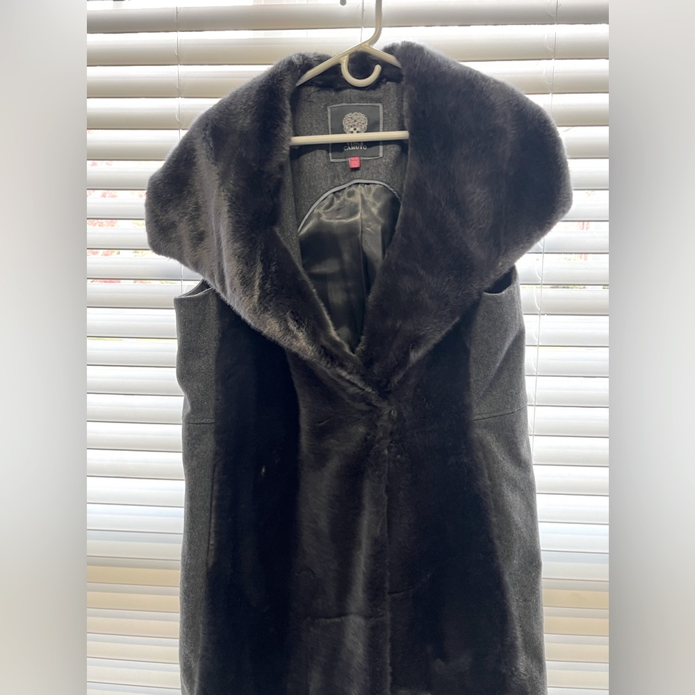 Vince Camuto Faux Suede sleeveless vest. Dark gray.